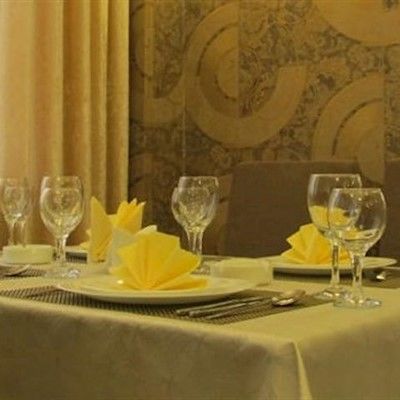 Golden Palace Hotel 3*