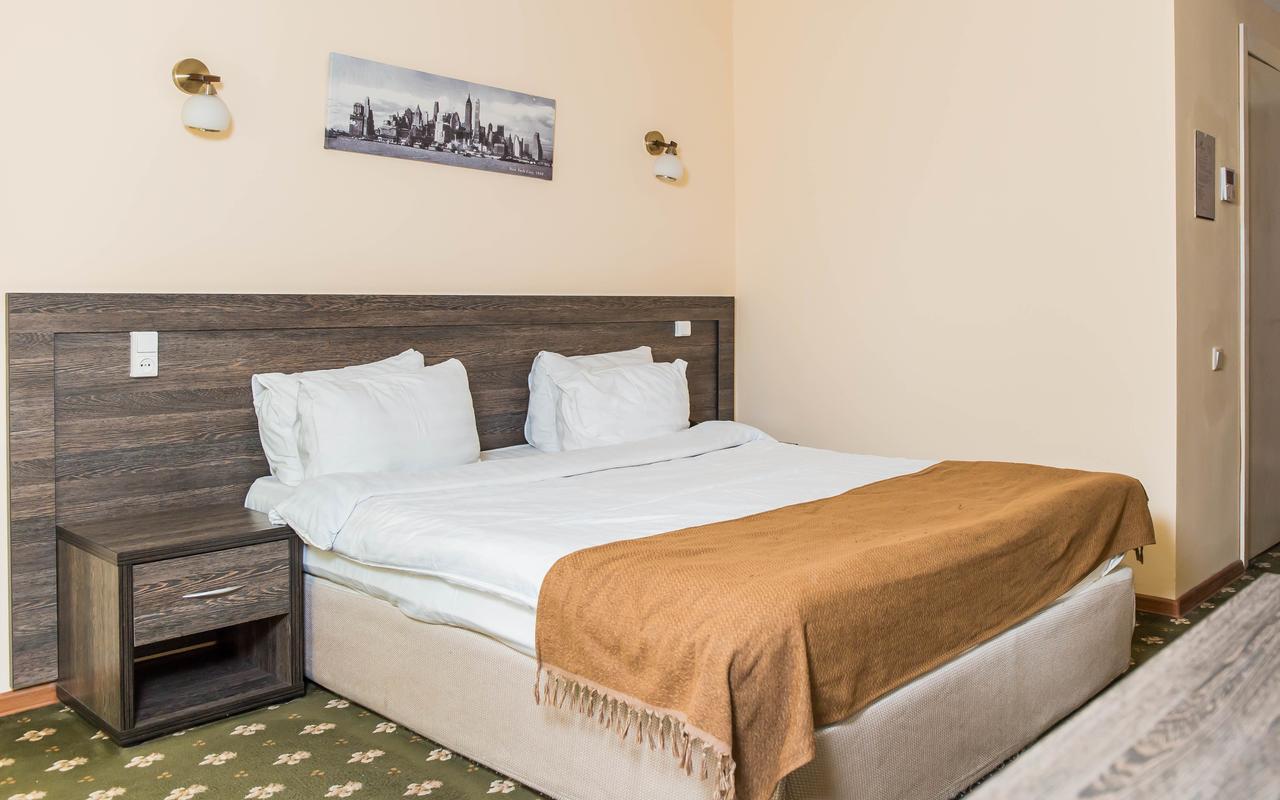 Golden Palace 3*