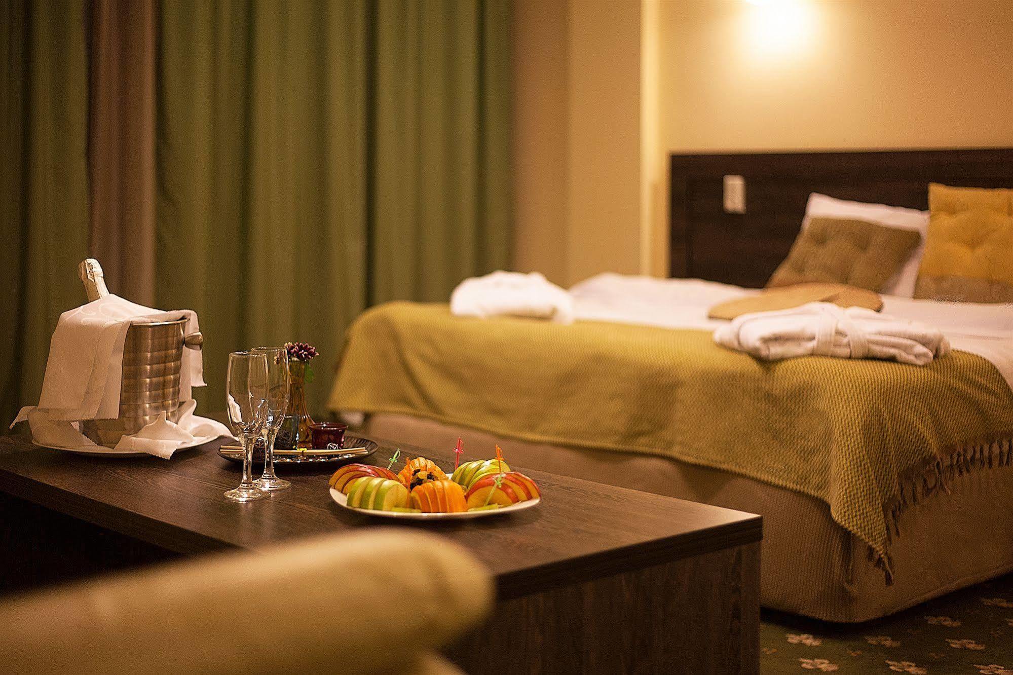 Hotel Golden Palace 3*