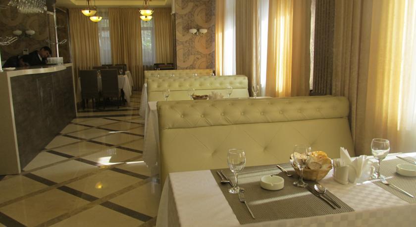 Golden Palace 3* Almaty